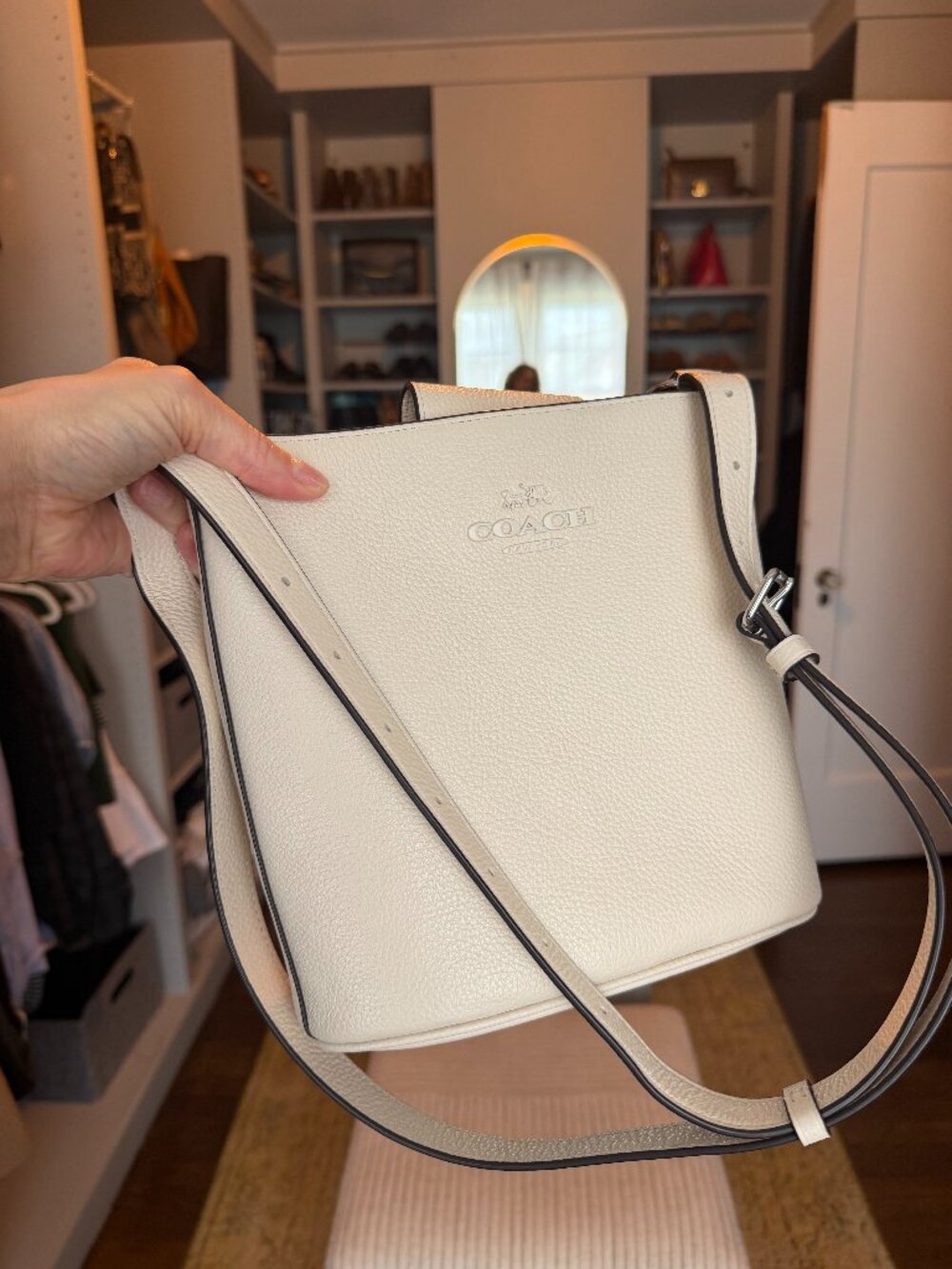COACH Bucket Bag Leather Crossbody in Chalk White